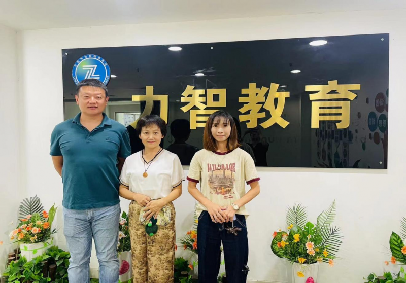 唐捷訪企拓崗10.11.png